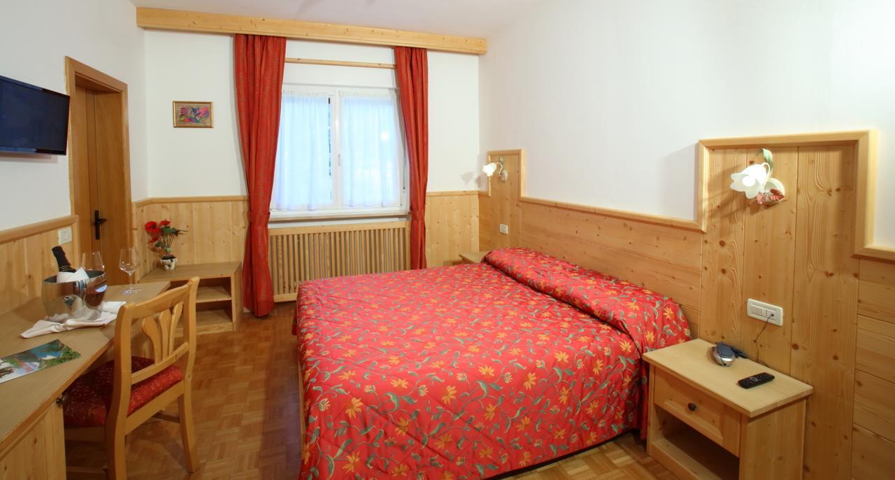 Hotel Zurigo Мольвено Екстер'єр фото